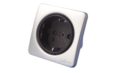B&Aring;TSYSTEM Stopcontact Socket 230 Volt